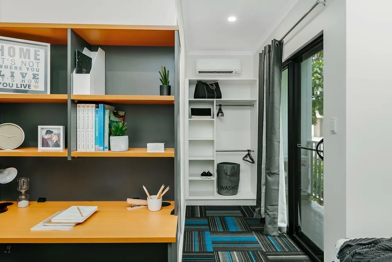Hostel Mihaven Shared Living - Pembroke St Cairns