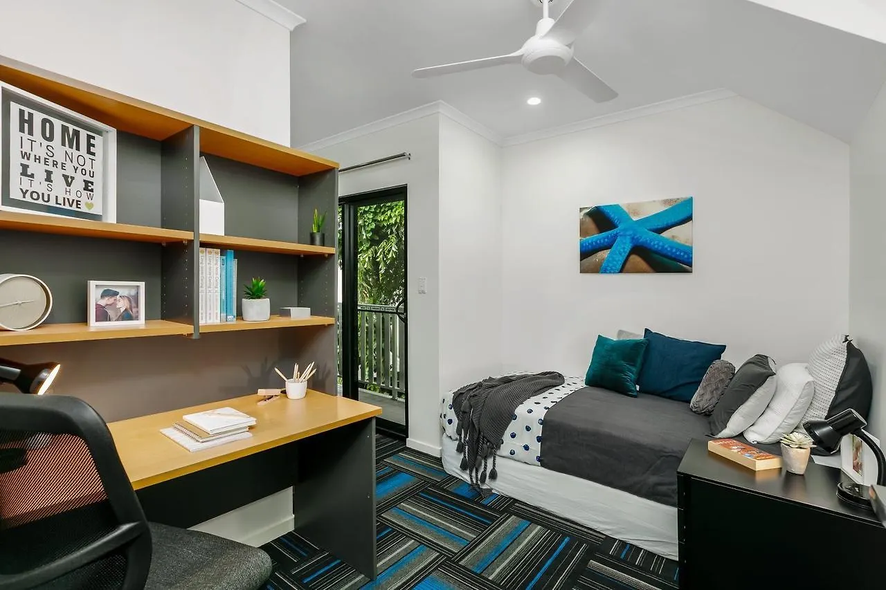 Mihaven Shared Living - Pembroke St Hostel Cairns Australia
