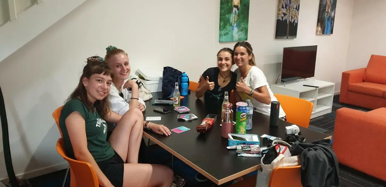 Mihaven Shared Living - Pembroke St Hostel Cairns